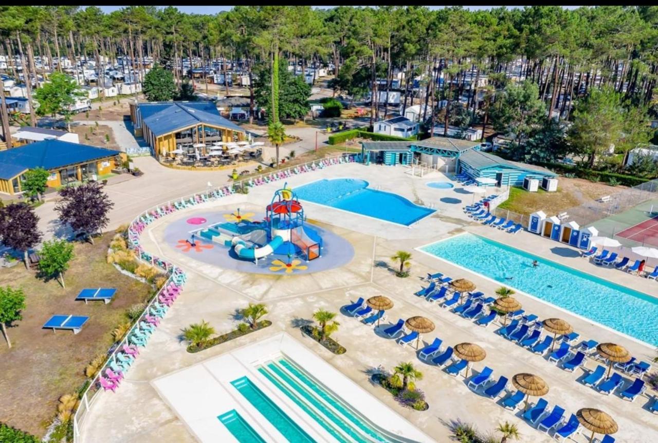 Camping Les Dunes De Contis Saint-Julien-en-Born Exterior foto